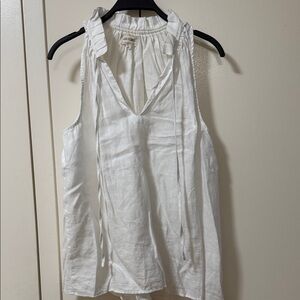 Vintage White Sleeveless Women's Top